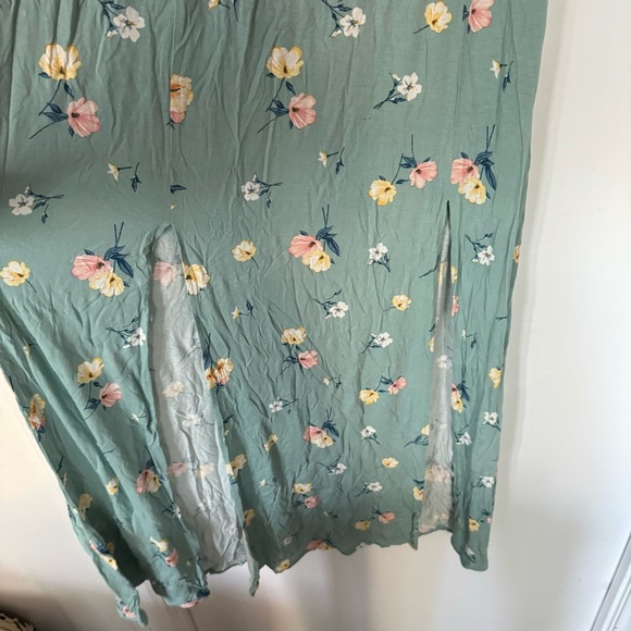 Floral maxi dress - Picture 3 of 6